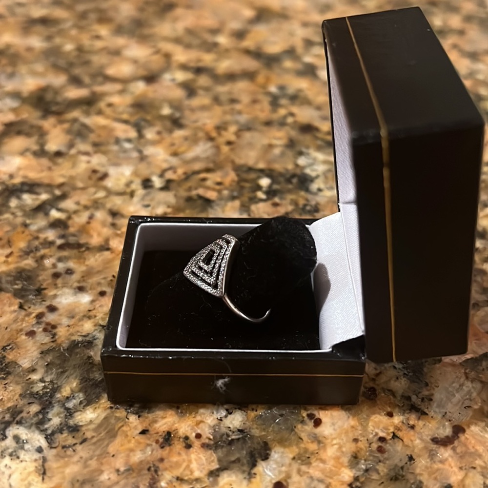 Silver Statement Ring - Picture 2 of 2